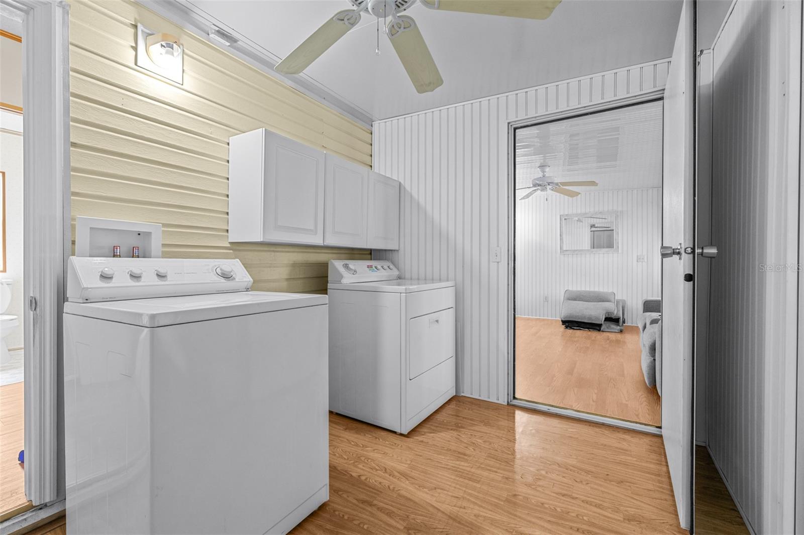 Image 32 of 71 For 389 Golfview Drive 389