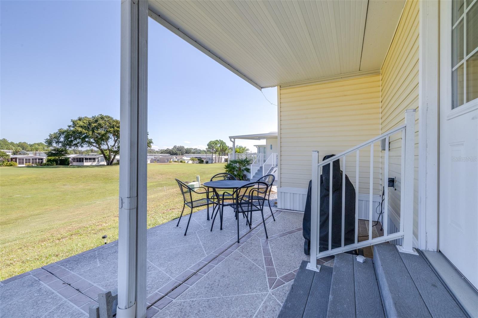 Image 37 of 71 For 389 Golfview Drive 389