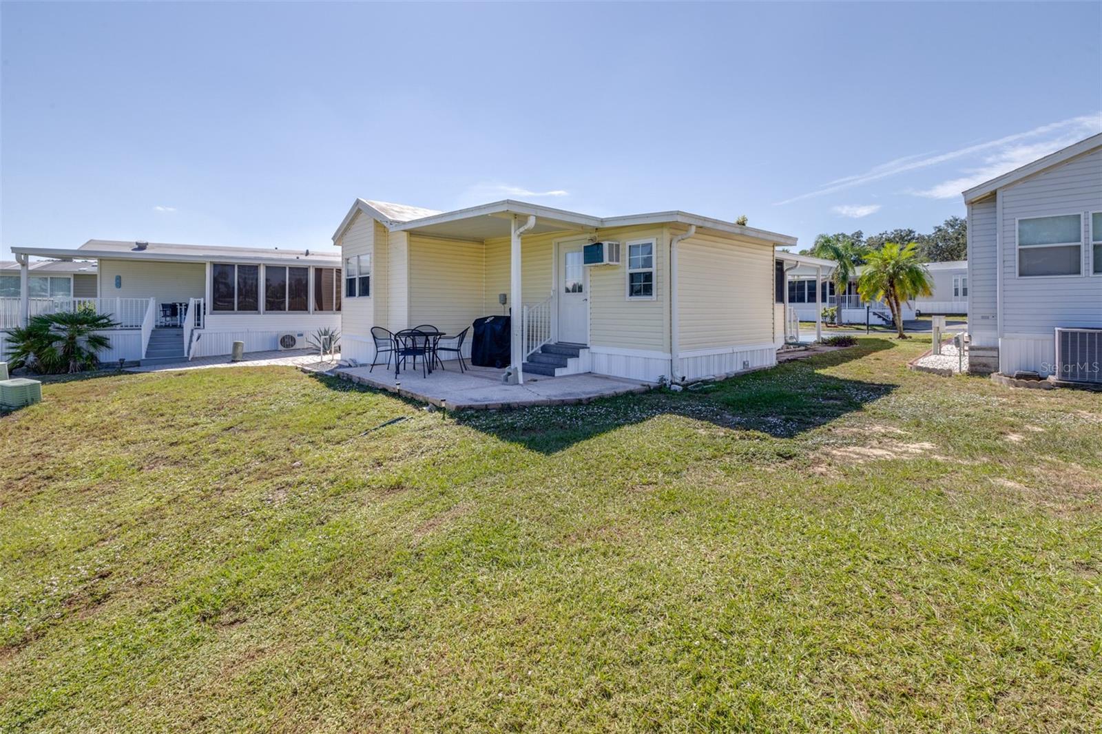 Image 40 of 71 For 389 Golfview Drive 389