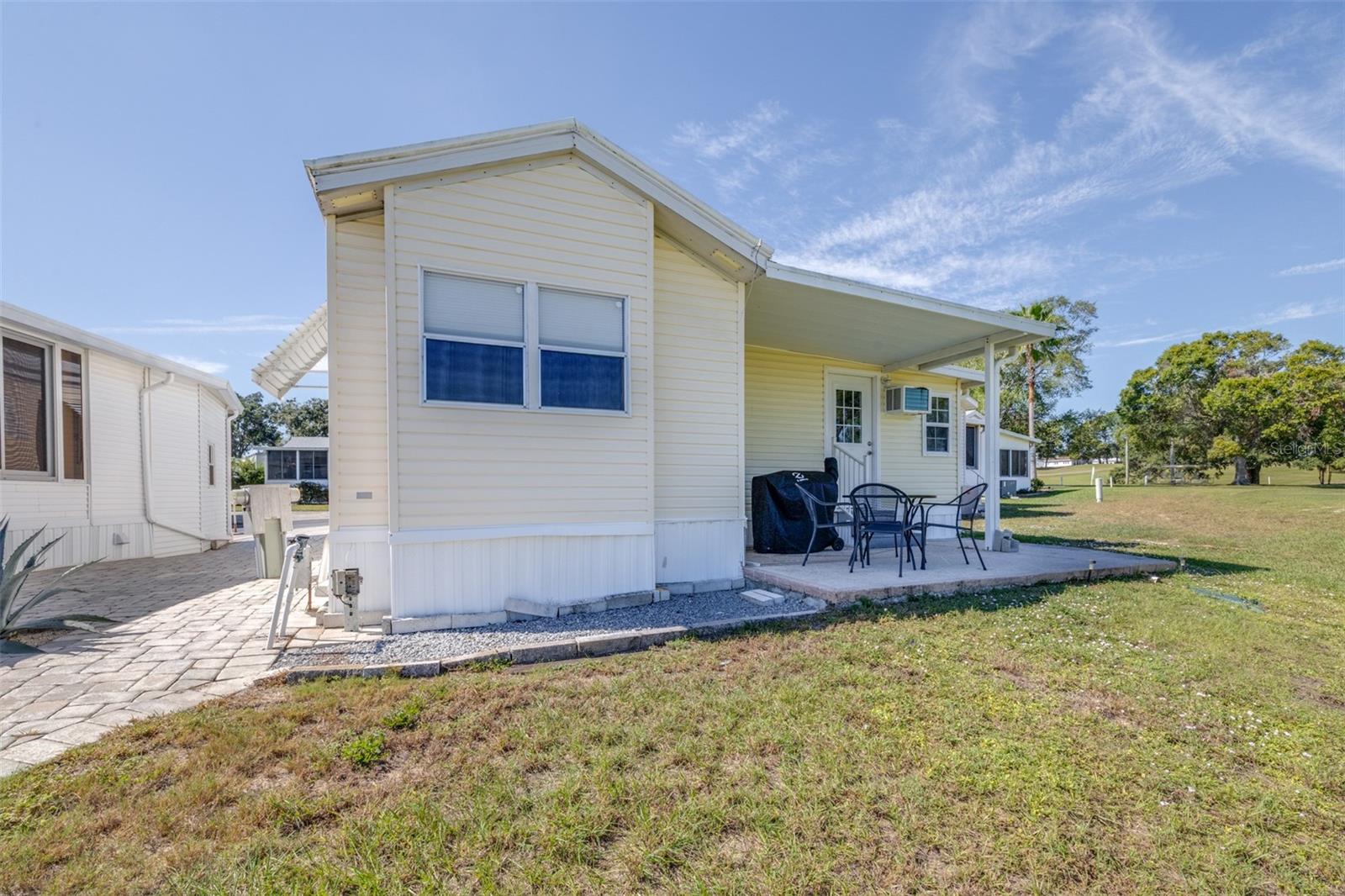 Image 41 of 71 For 389 Golfview Drive 389