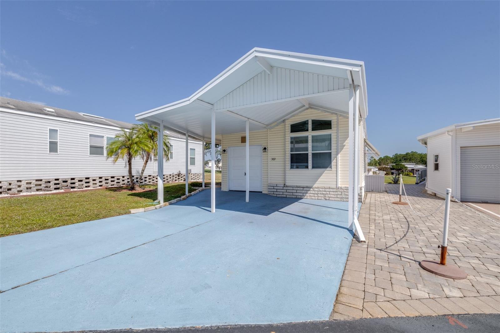 Image 5 of 71 For 389 Golfview Drive 389