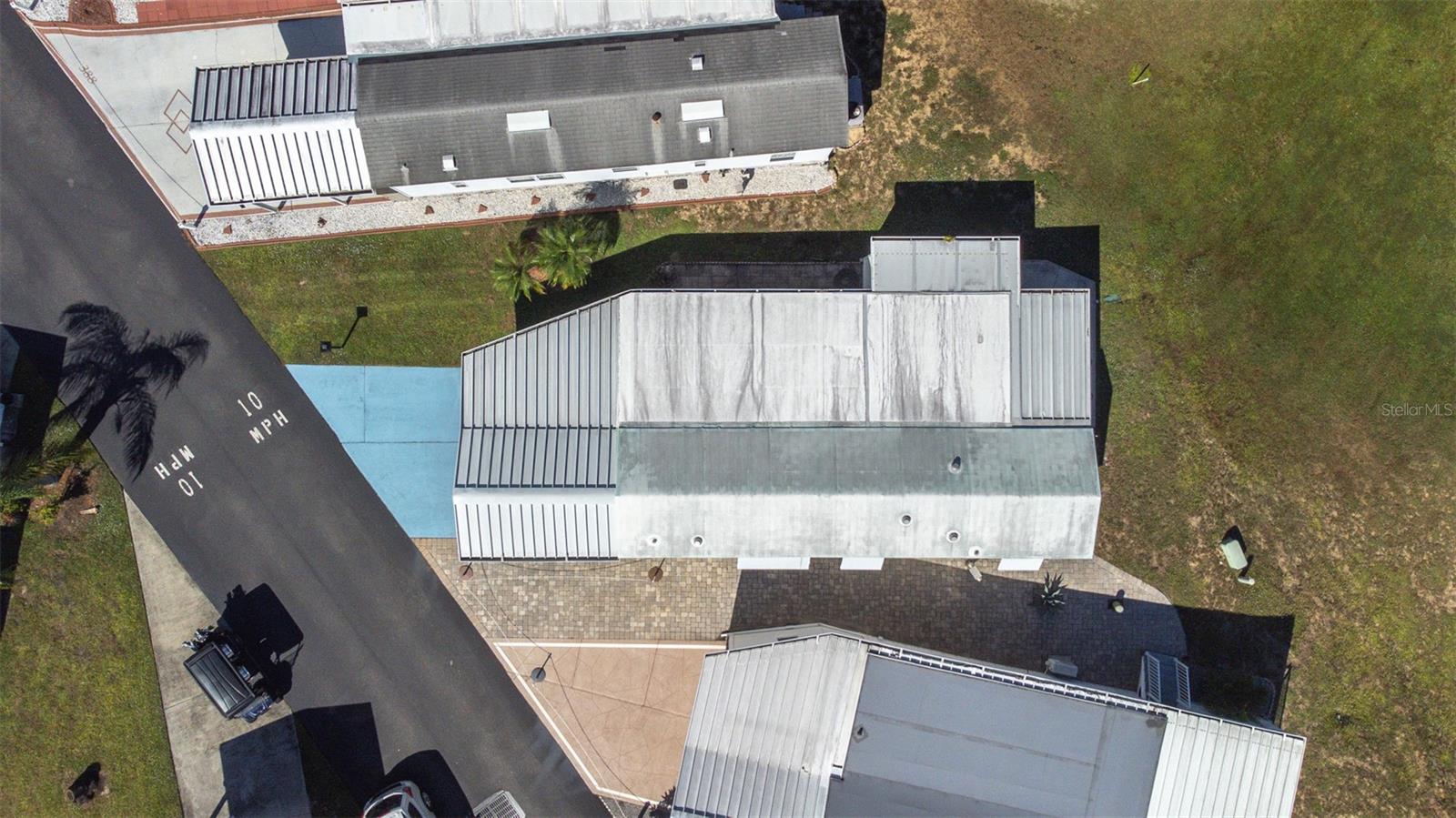 Image 54 of 71 For 389 Golfview Drive 389