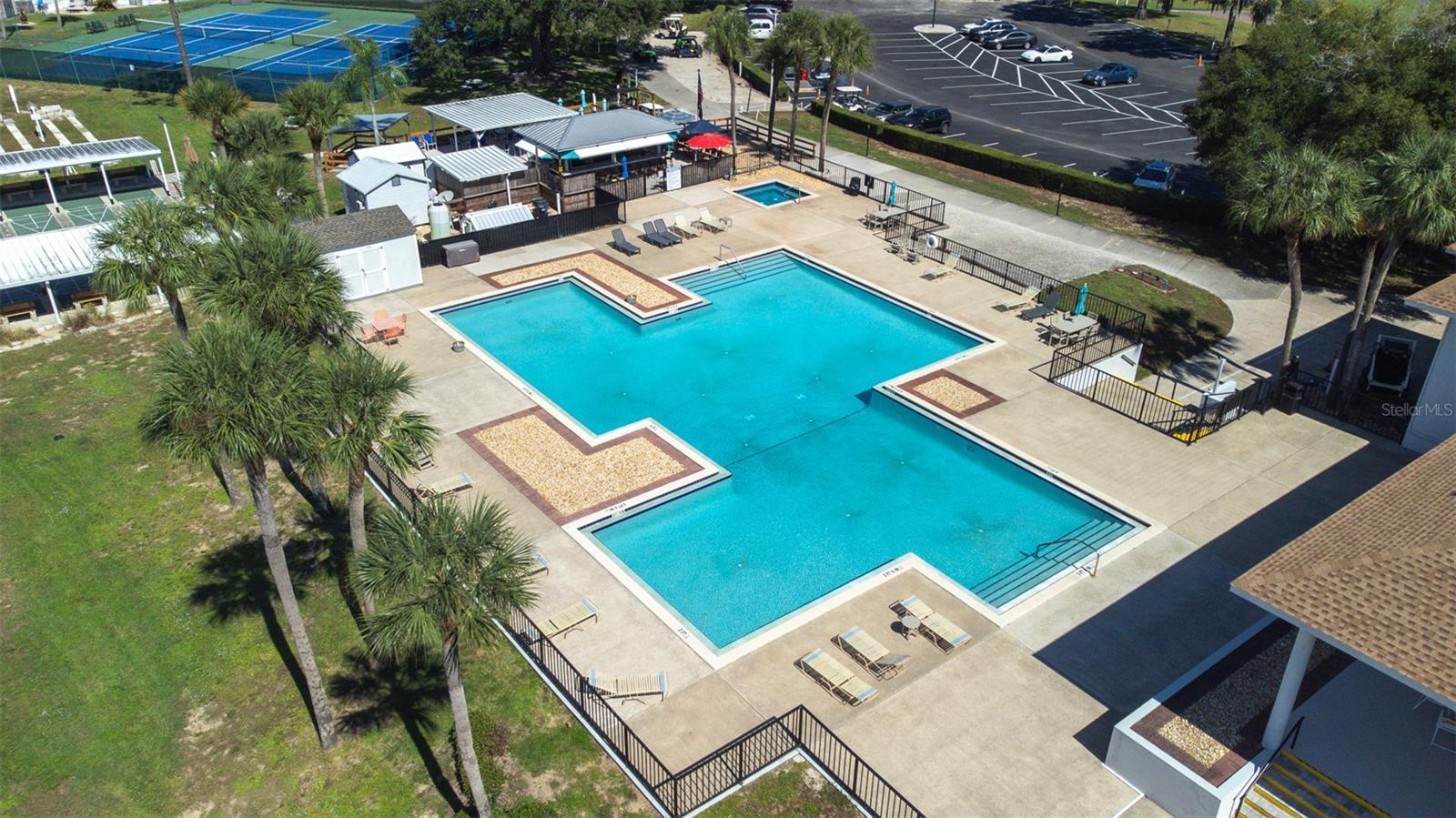 Image 63 of 71 For 389 Golfview Drive 389