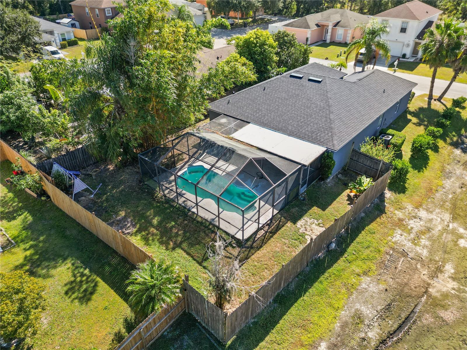 Details for 1527 Country Chase Street, LAKELAND, FL 33810