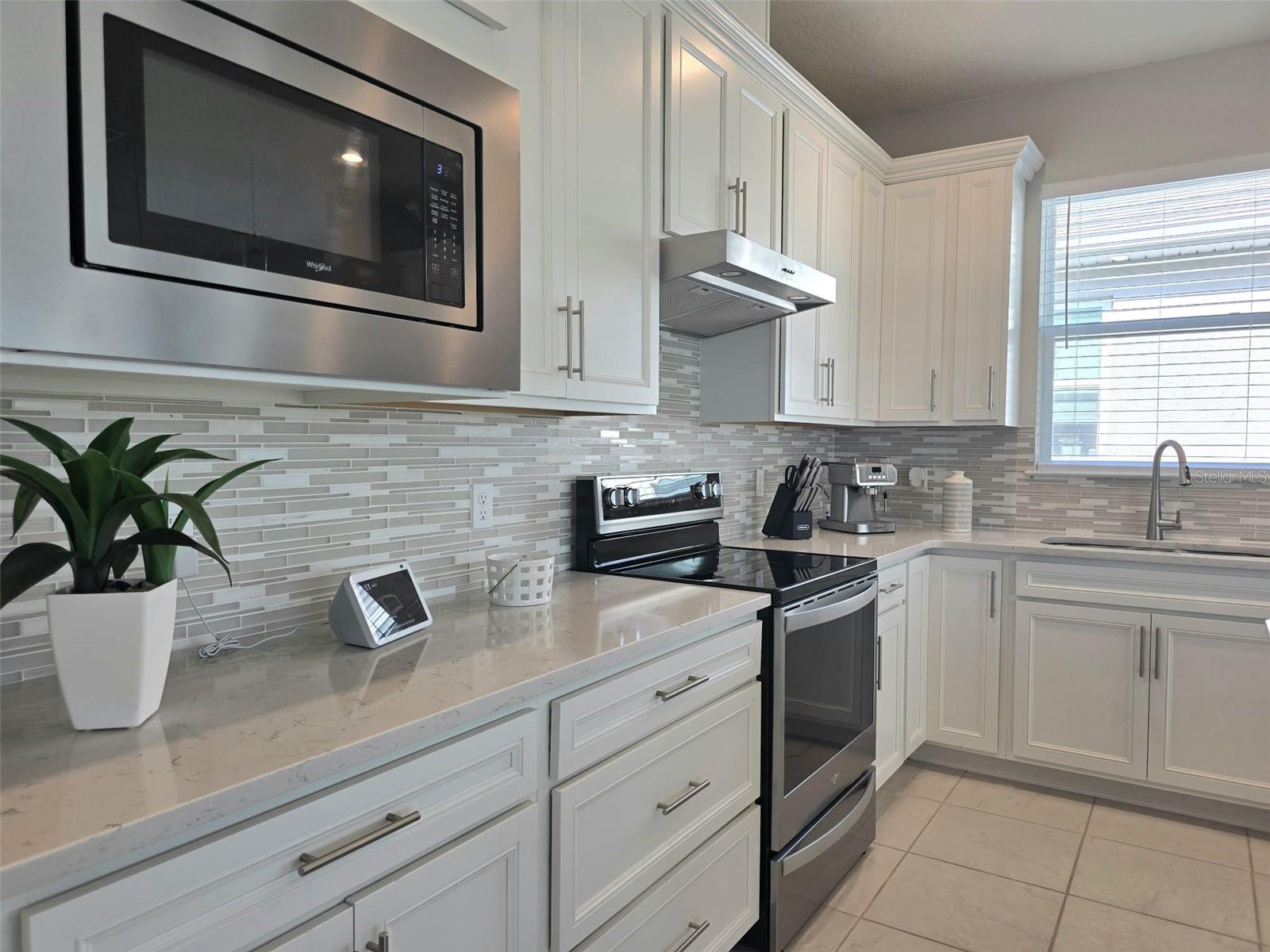 Image 10 of 43 For 1973 Spring Shower Circle