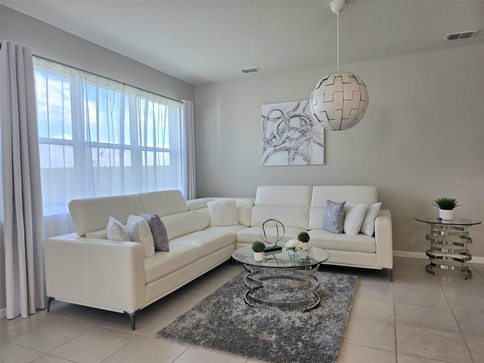 Image 19 of 43 For 1973 Spring Shower Circle