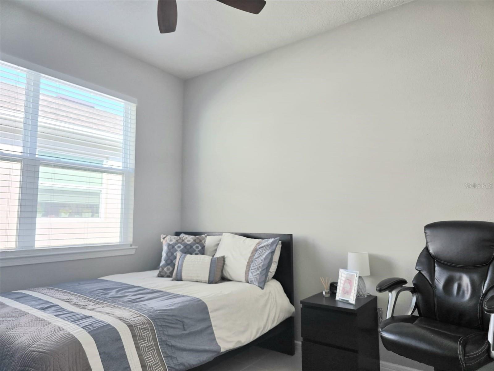 Image 26 of 43 For 1973 Spring Shower Circle