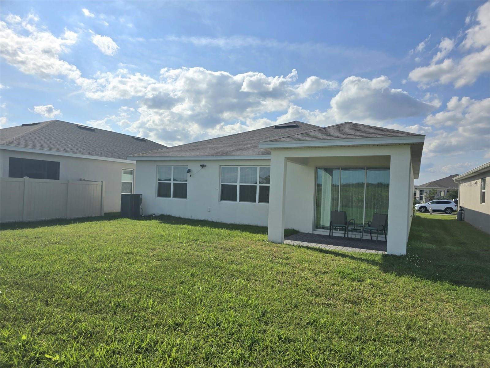 Image 34 of 43 For 1973 Spring Shower Circle