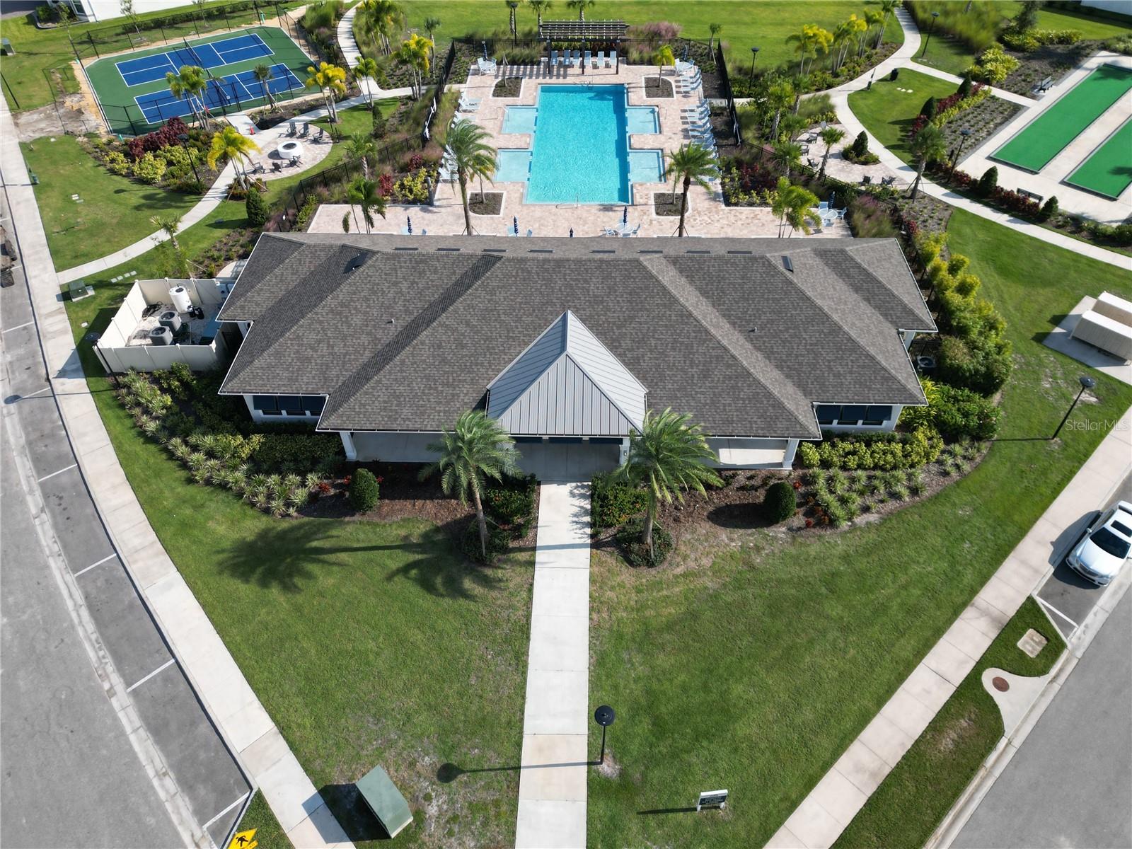 Image 38 of 43 For 1973 Spring Shower Circle