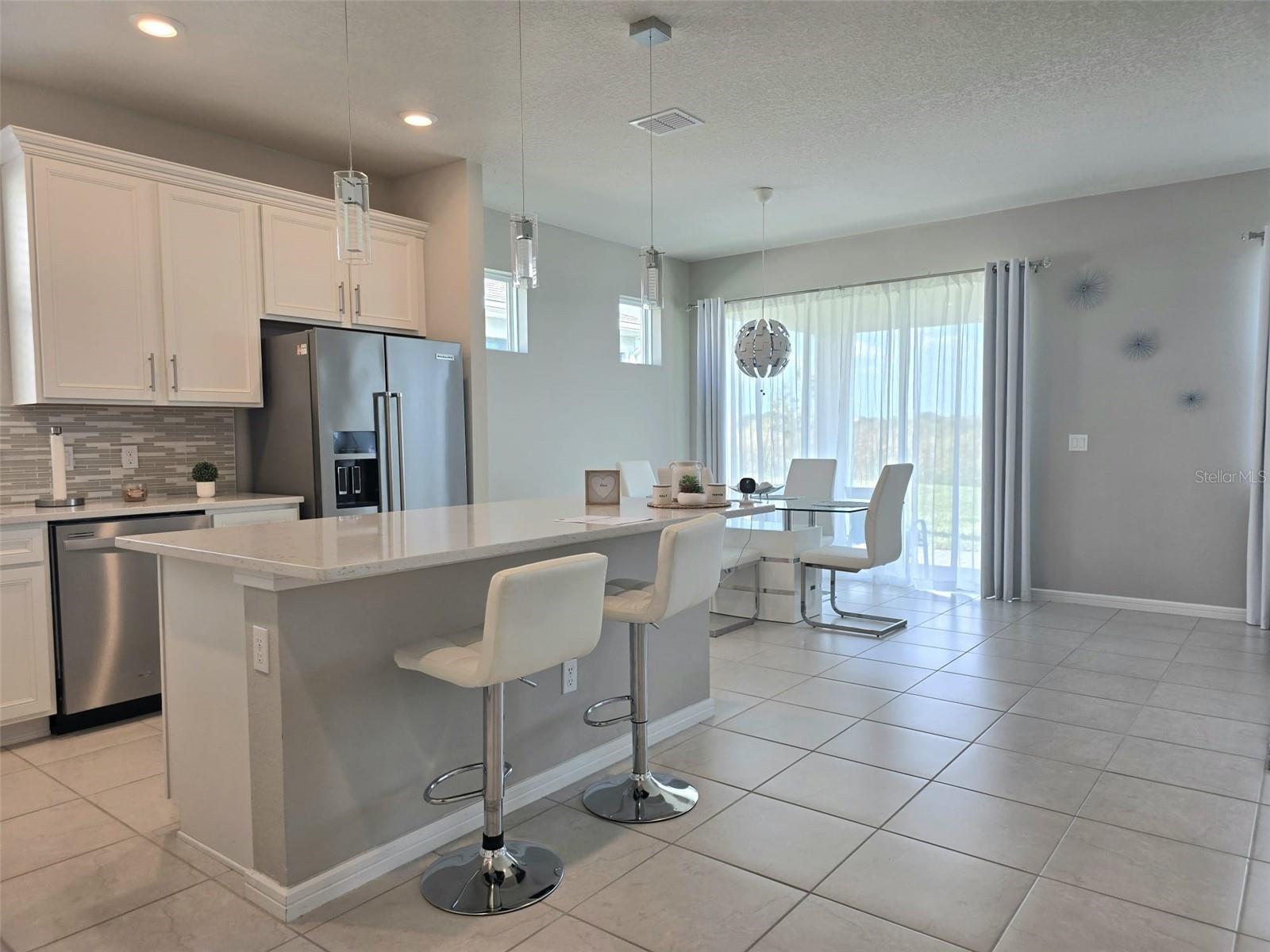 Image 9 of 43 For 1973 Spring Shower Circle