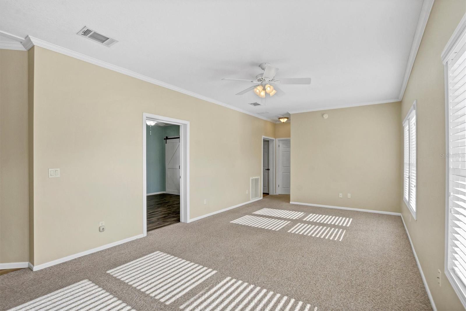 Image 16 of 45 For 231 Glenwood Drive