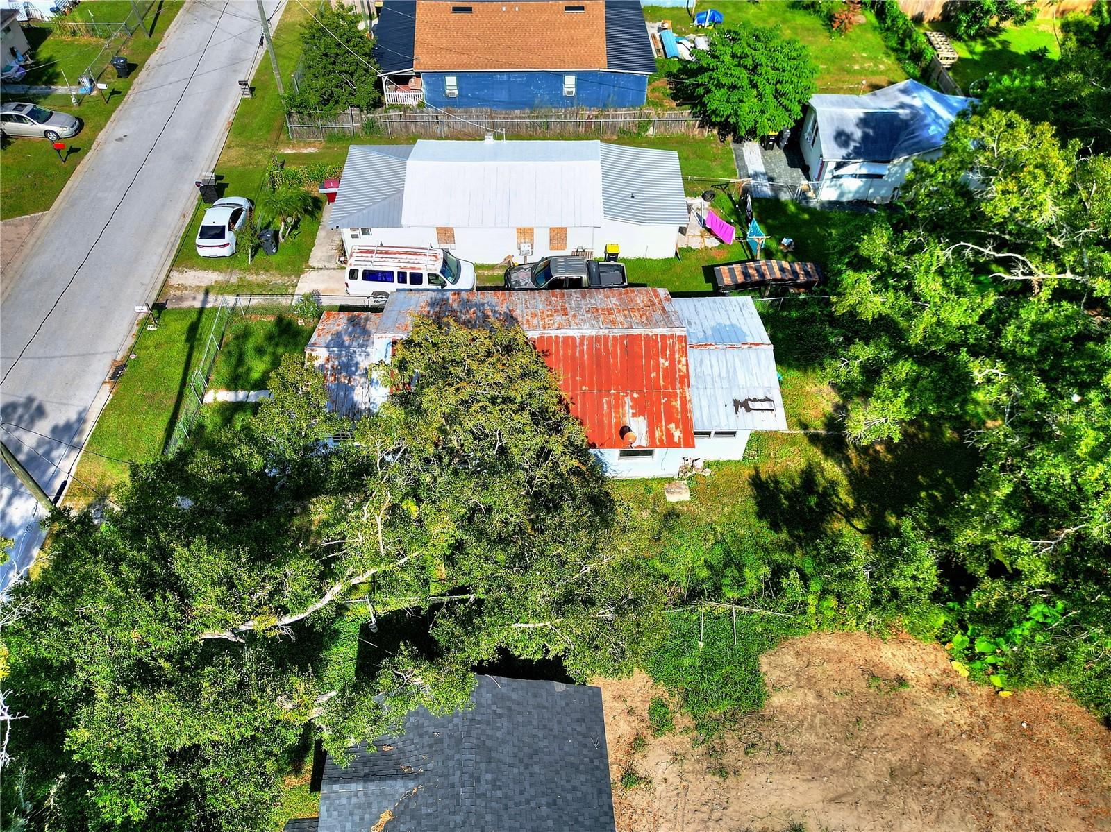 Image 36 of 47 For 112 3rd Eloise Street