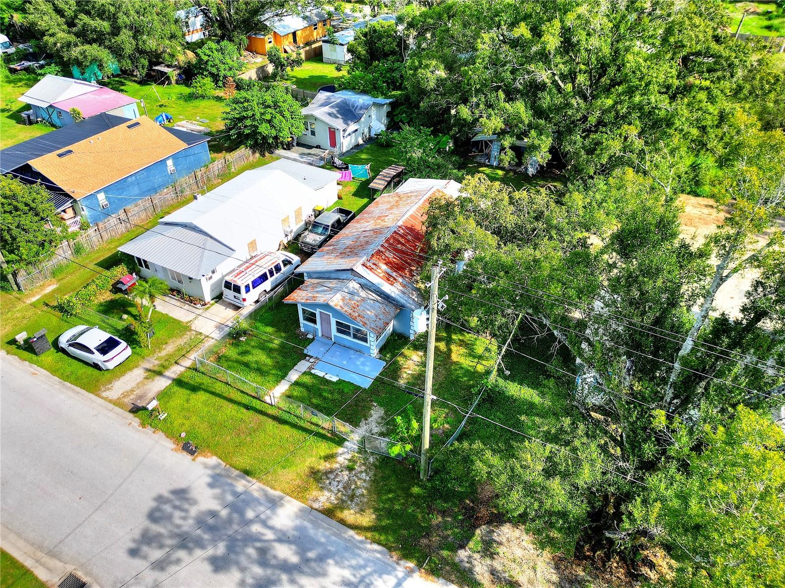 Image 43 of 47 For 112 3rd Eloise Street