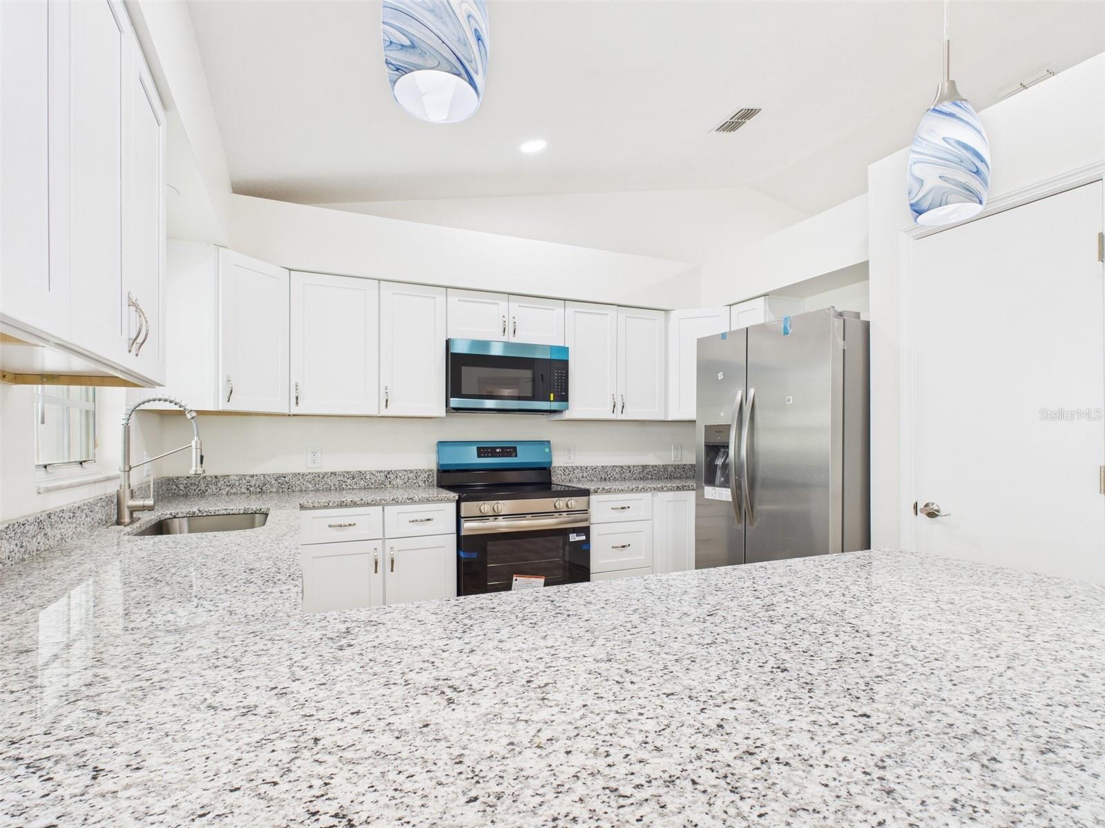 Image 11 of 30 For 5064 Cambry Lane