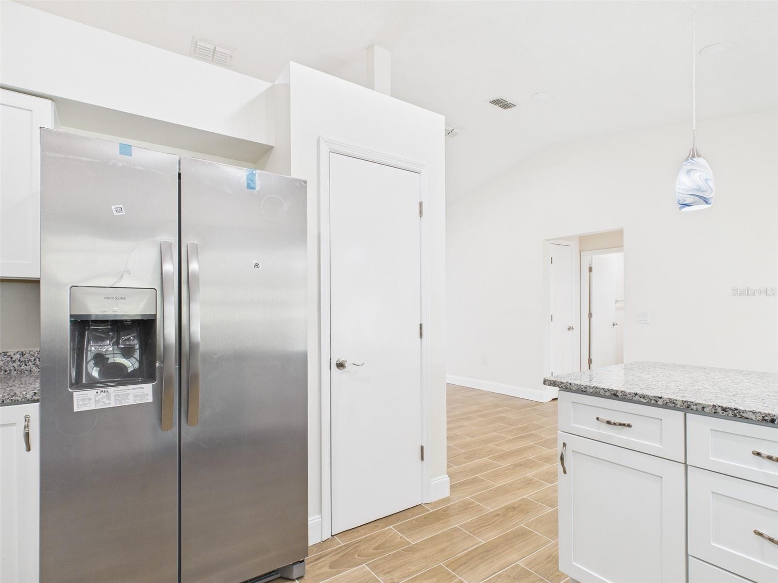 Image 12 of 30 For 5064 Cambry Lane