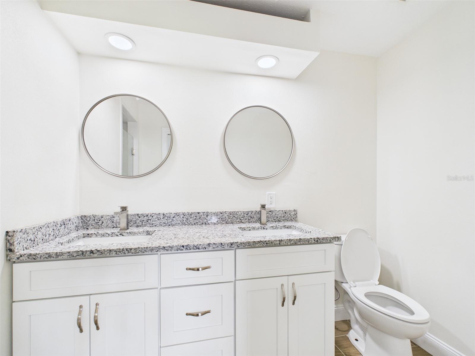 Image 21 of 30 For 5064 Cambry Lane