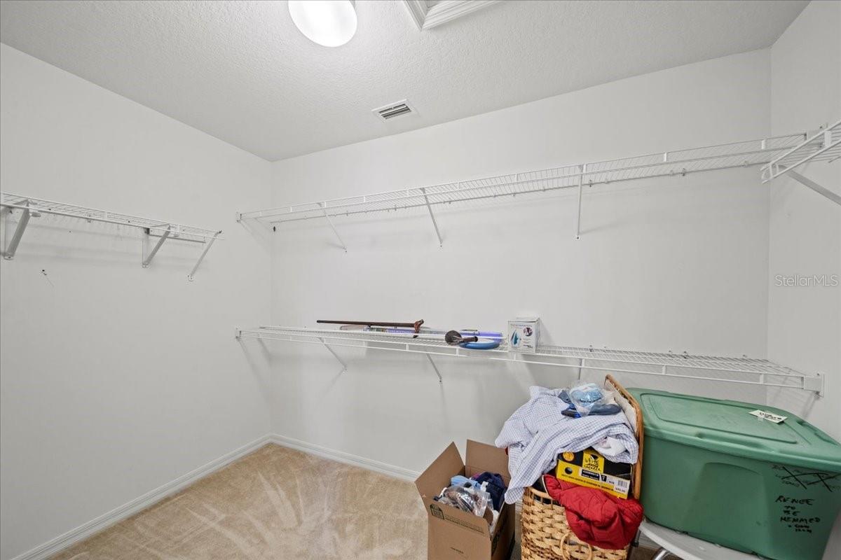 Image 24 of 42 For 364 Lake Suzanne Drive