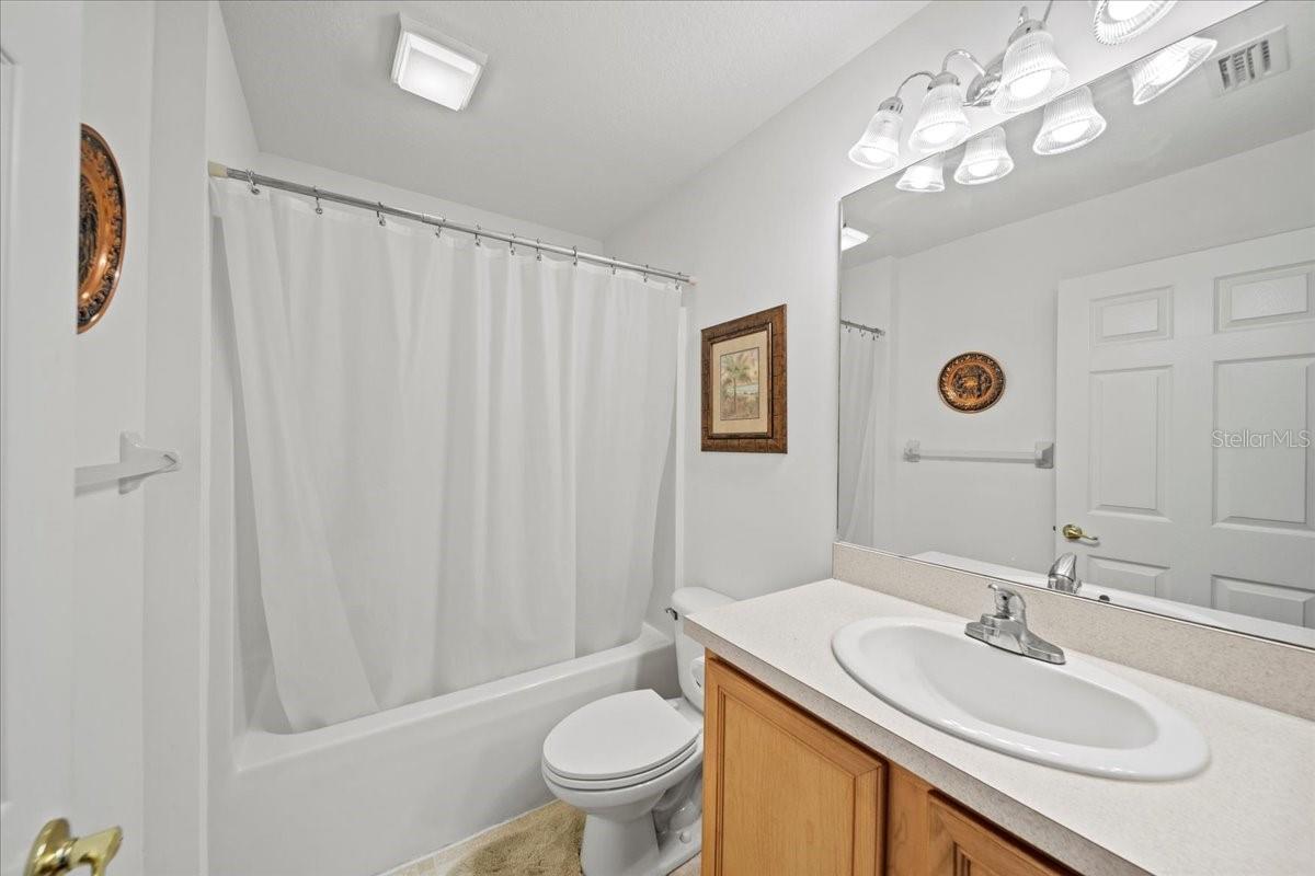 Image 28 of 42 For 364 Lake Suzanne Drive