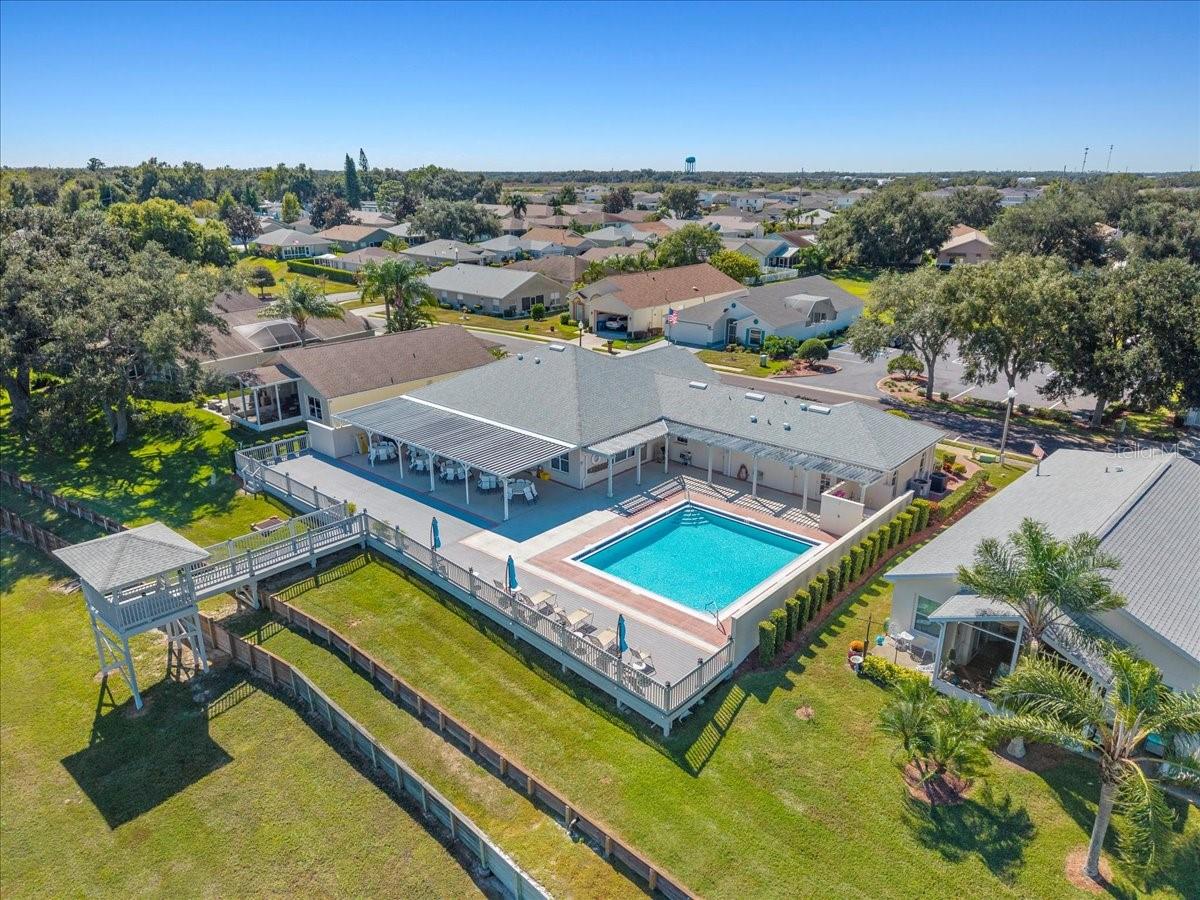 Image 32 of 42 For 364 Lake Suzanne Drive