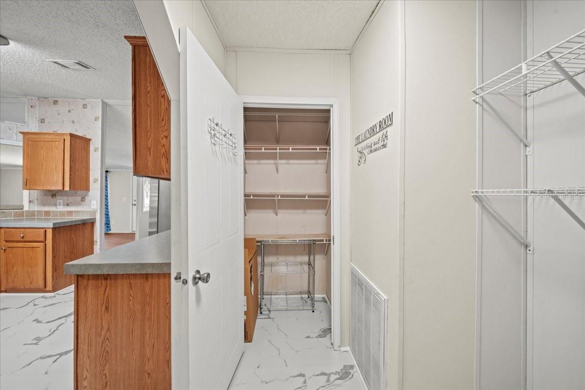 Image 12 of 58 For 101 Edgewood Boulevard