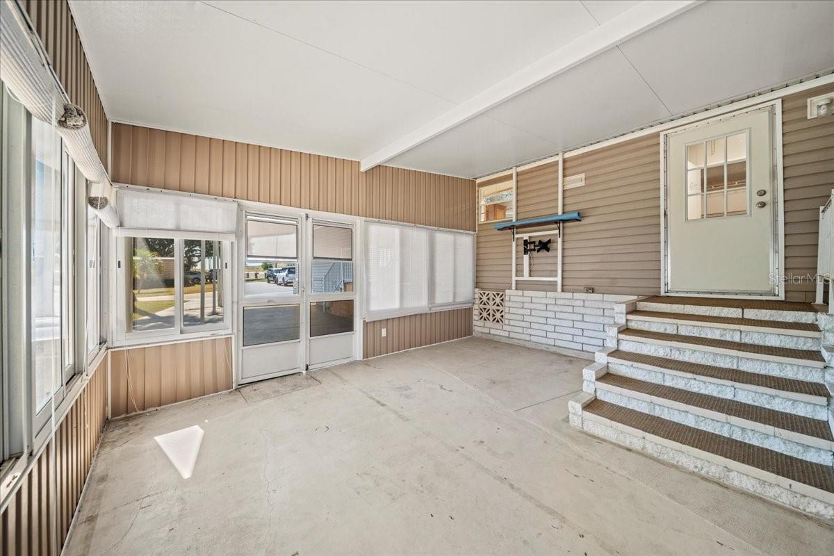 Image 33 of 58 For 101 Edgewood Boulevard