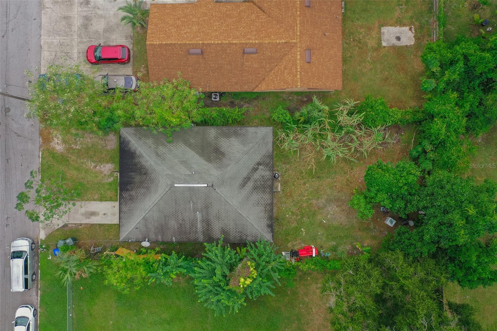 Image 18 of 26 For 1128 Neville Avenue