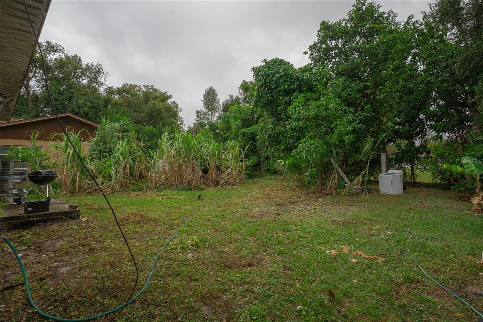 Image 23 of 26 For 1128 Neville Avenue