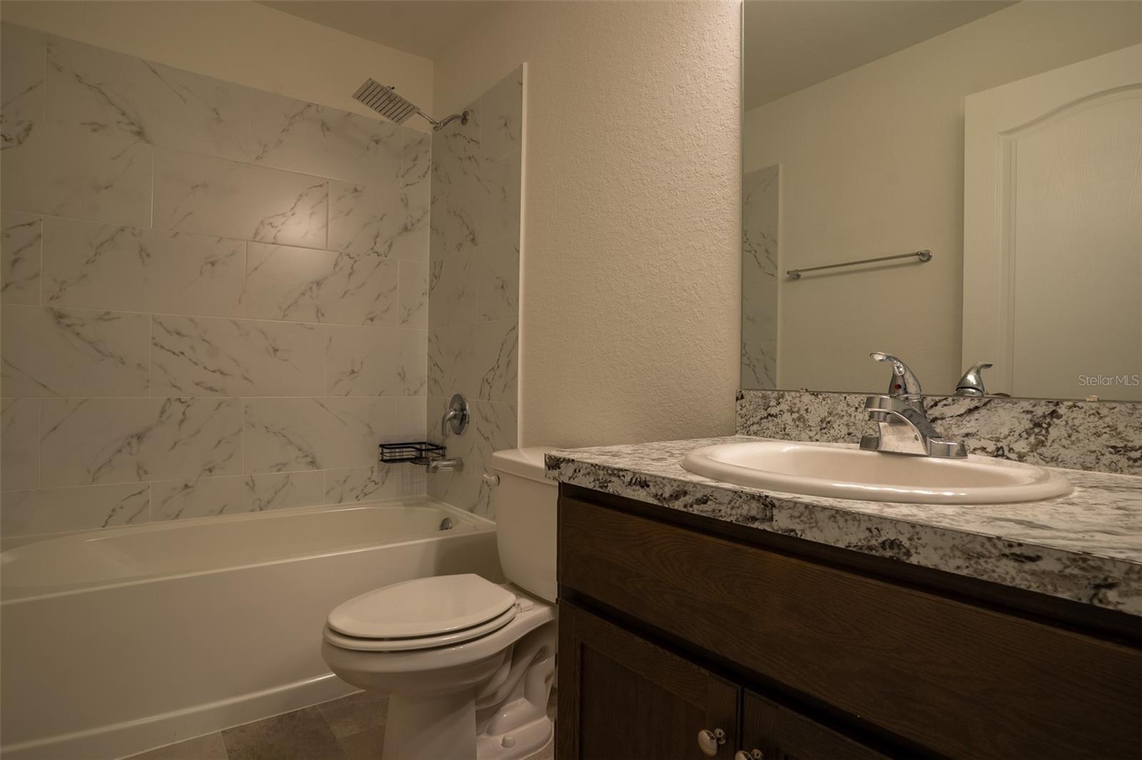 Image 14 of 34 For 230 Cove At Eagle Lake Circle