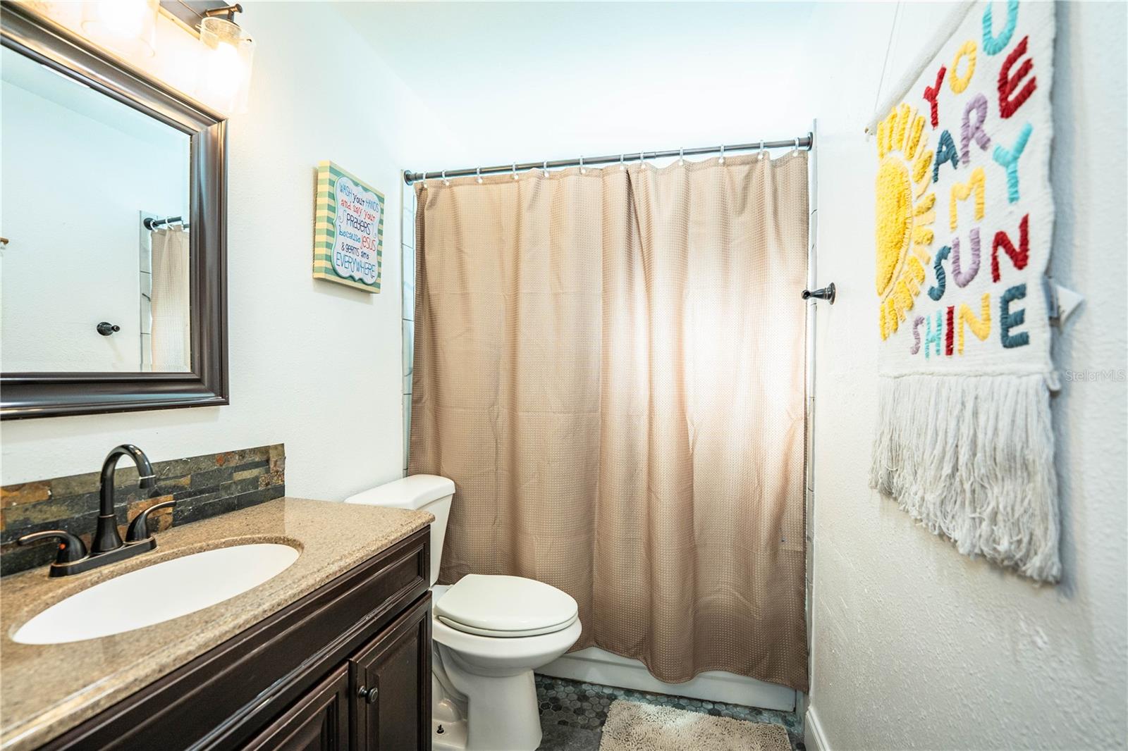 Image 27 of 63 For 2180 Willow Oak Road