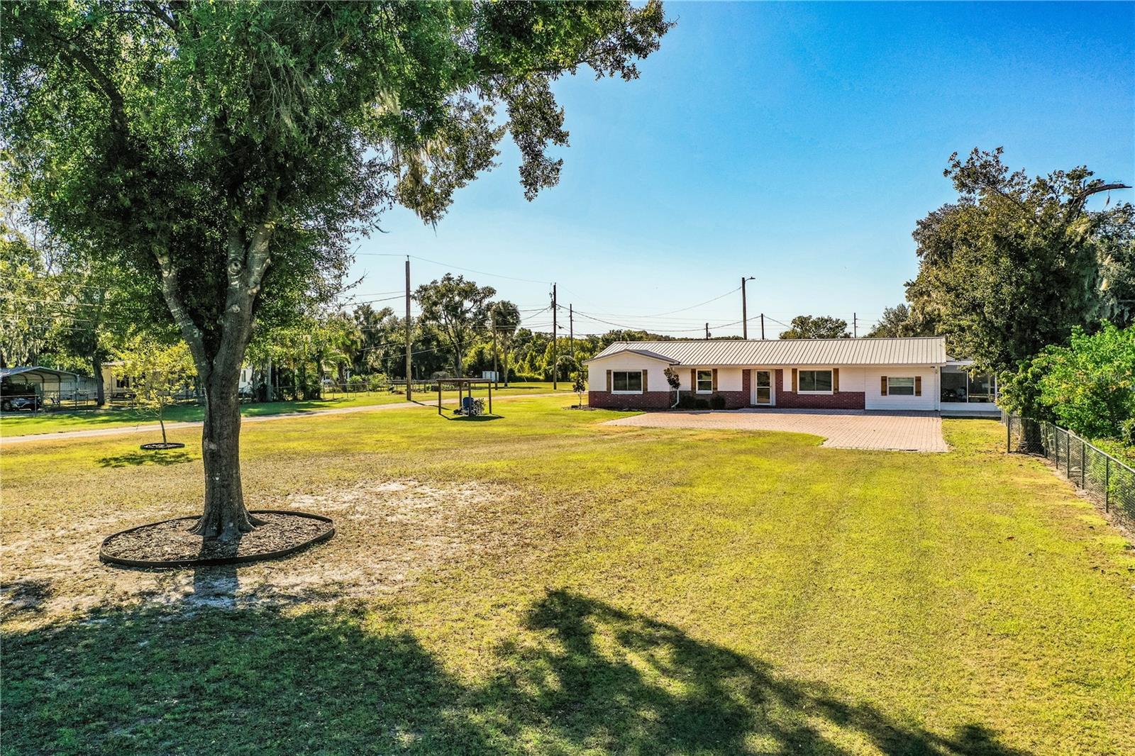 Image 3 of 63 For 2180 Willow Oak Road