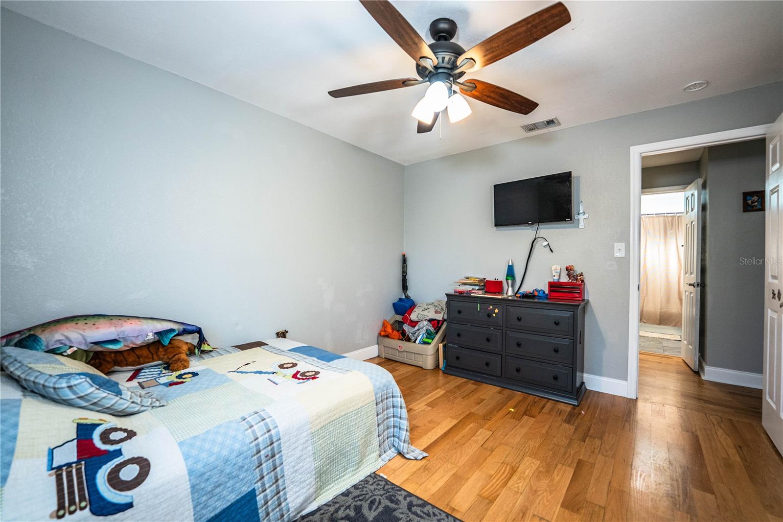 Image 44 of 63 For 2180 Willow Oak Road