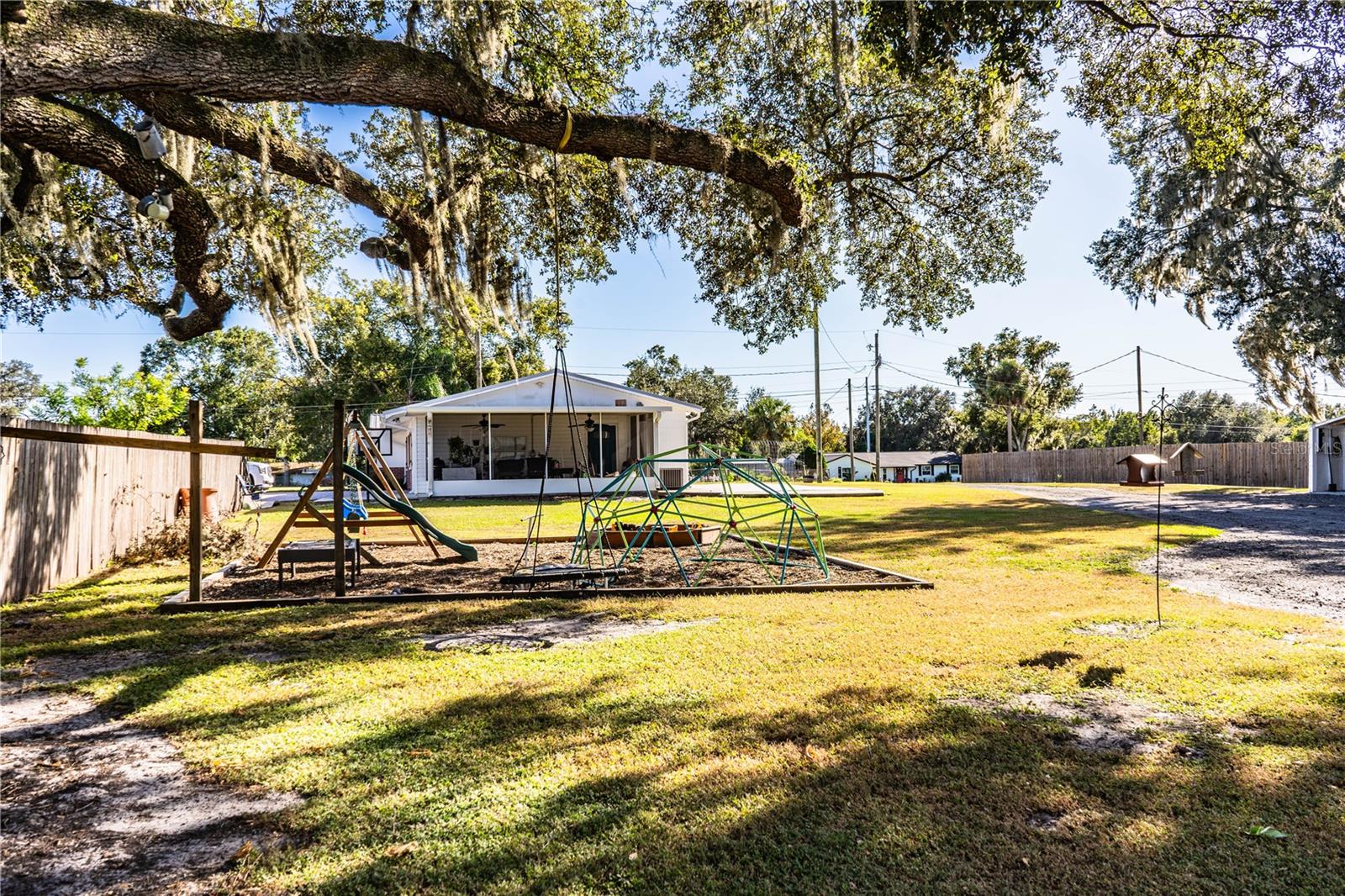 Image 50 of 63 For 2180 Willow Oak Road