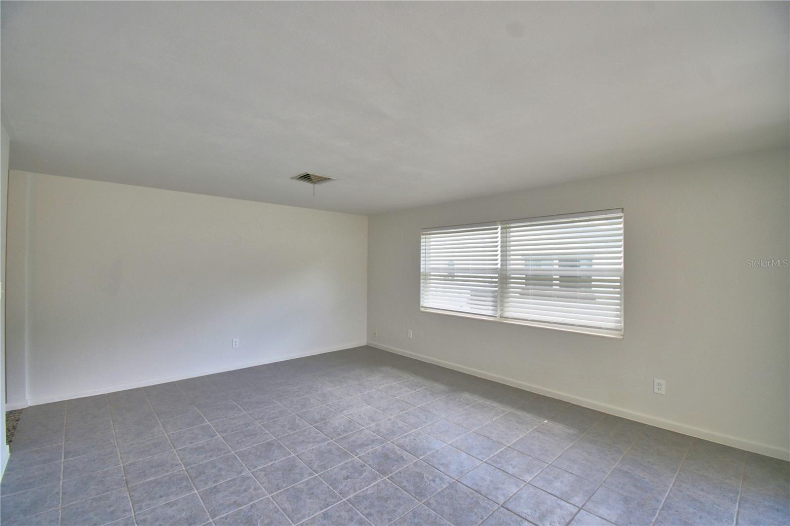 Image 11 of 36 For 285 17th Street