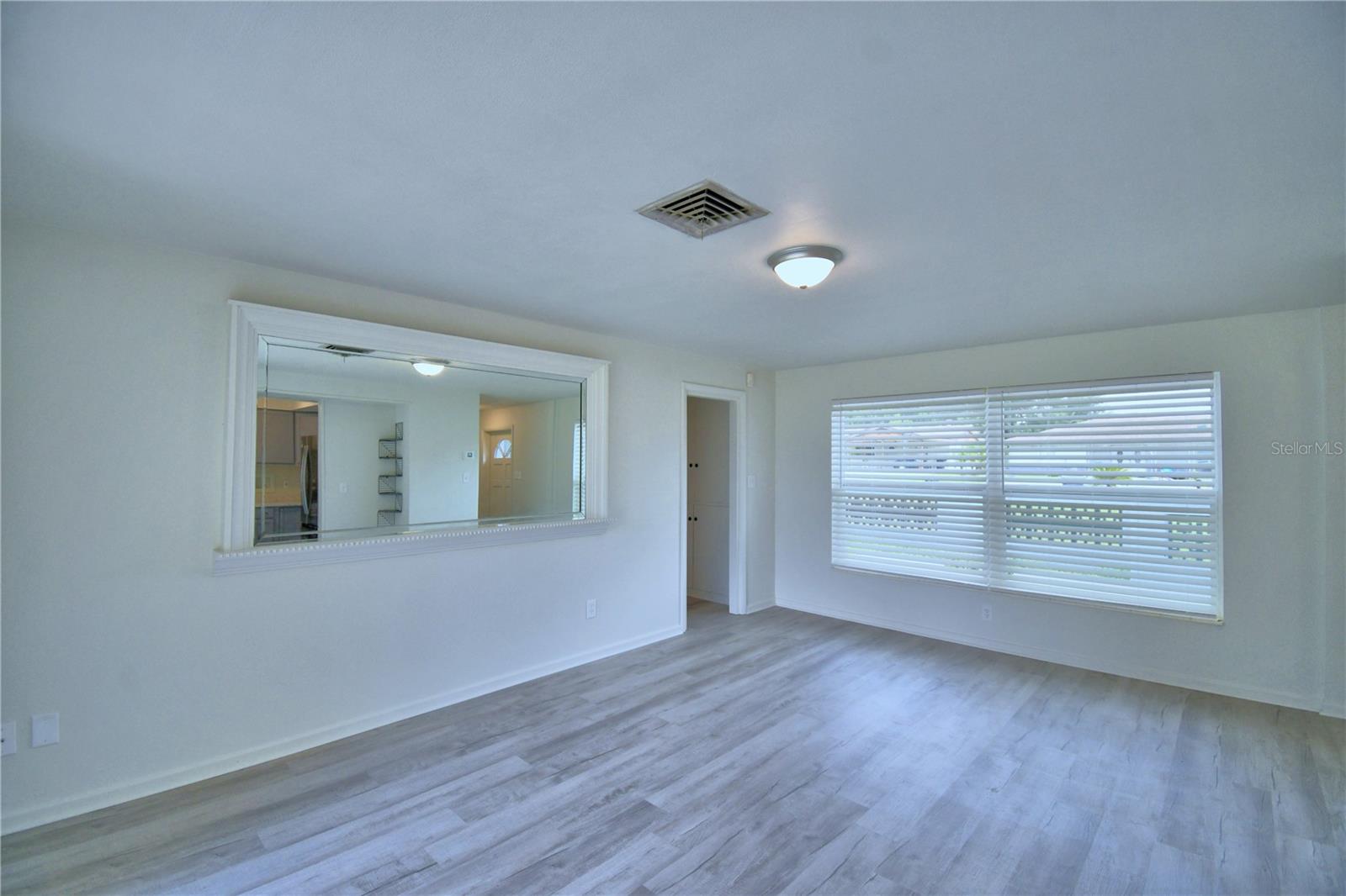 Image 13 of 36 For 285 17th Street