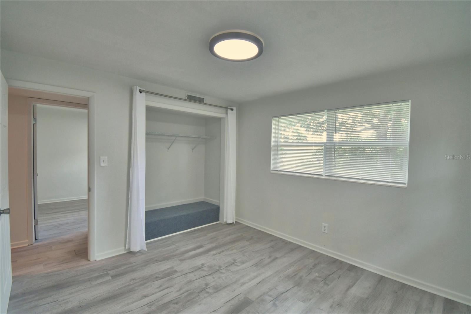 Image 32 of 36 For 285 17th Street