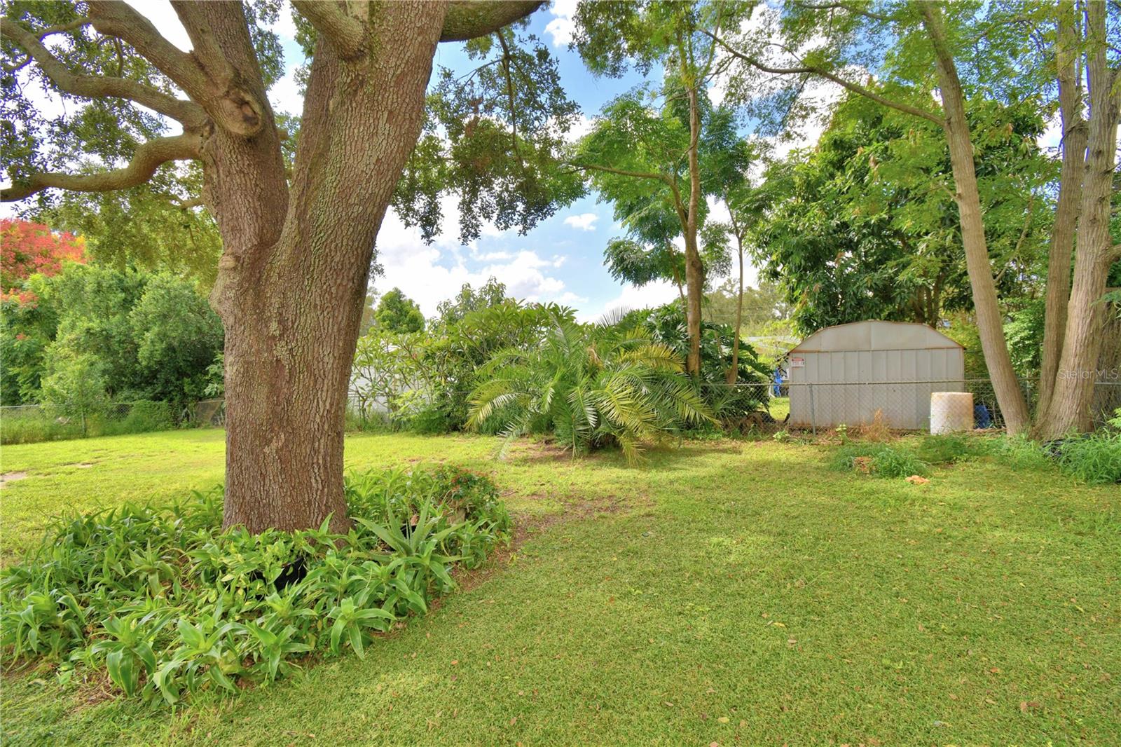 Image 6 of 36 For 285 17th Street