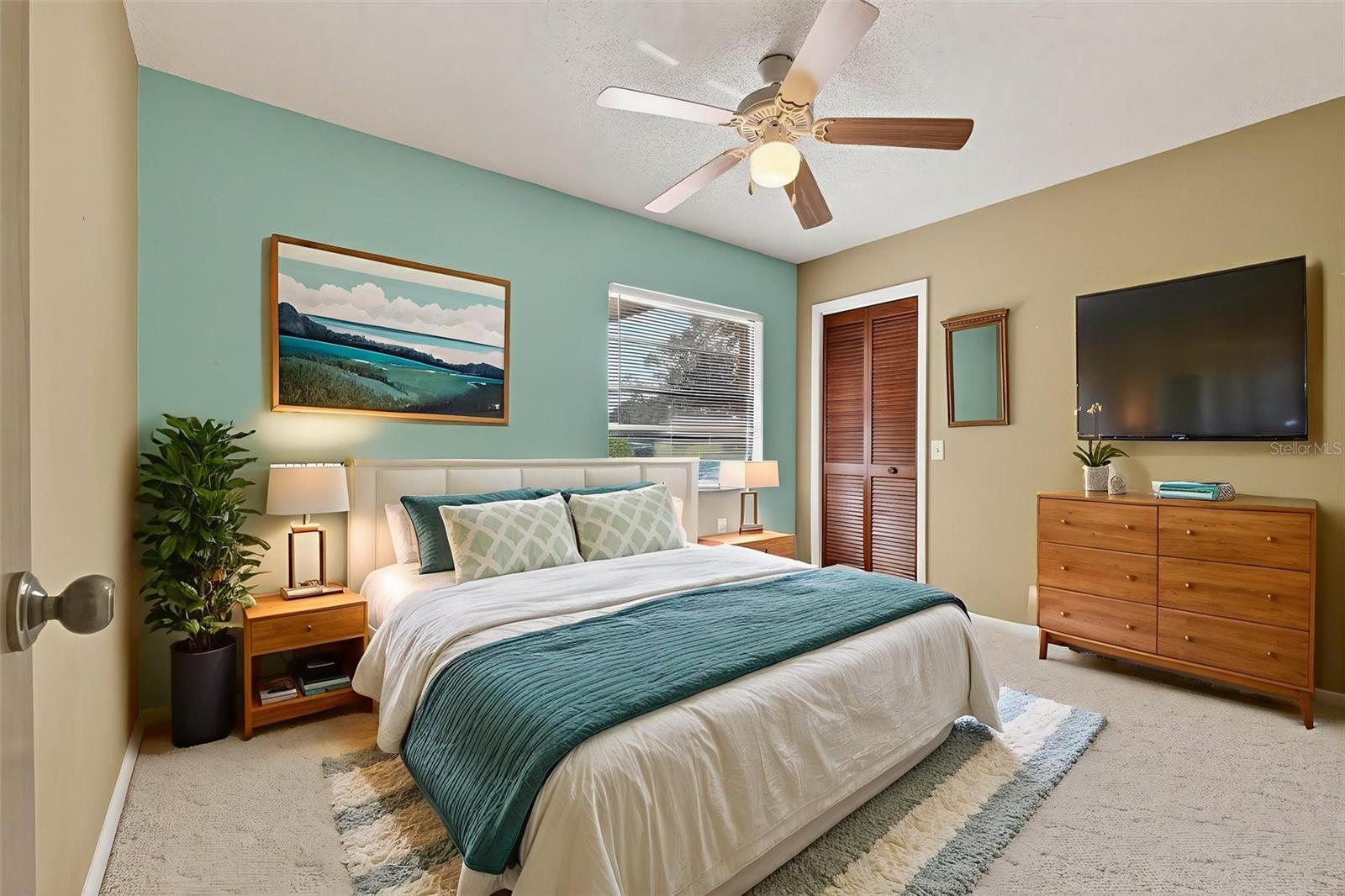 Image 27 of 59 For 180 Greenfield Road