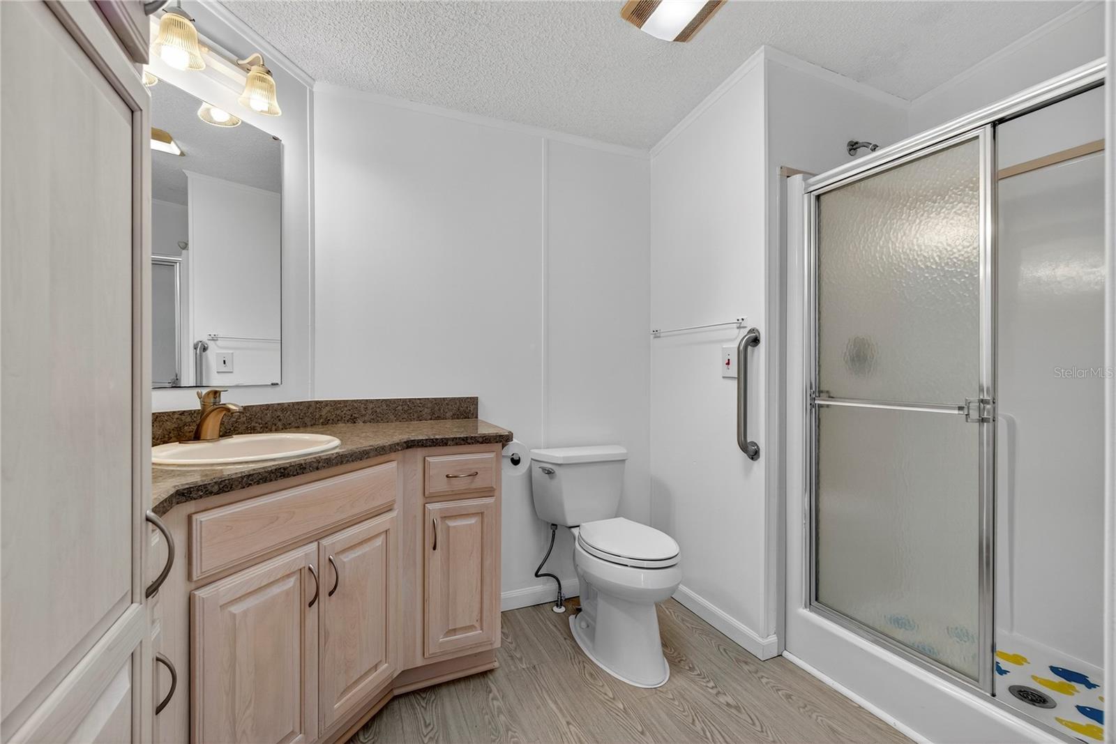 Image 21 of 45 For 6502 Oak Hammock Lane