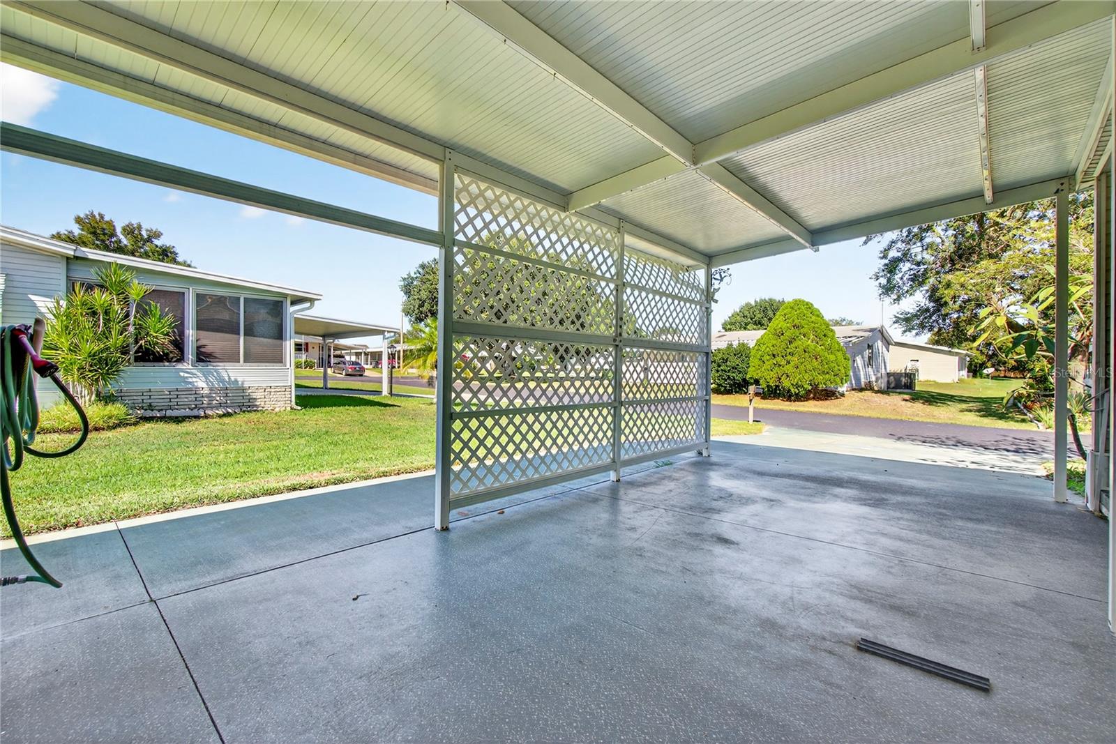 Image 30 of 45 For 6502 Oak Hammock Lane