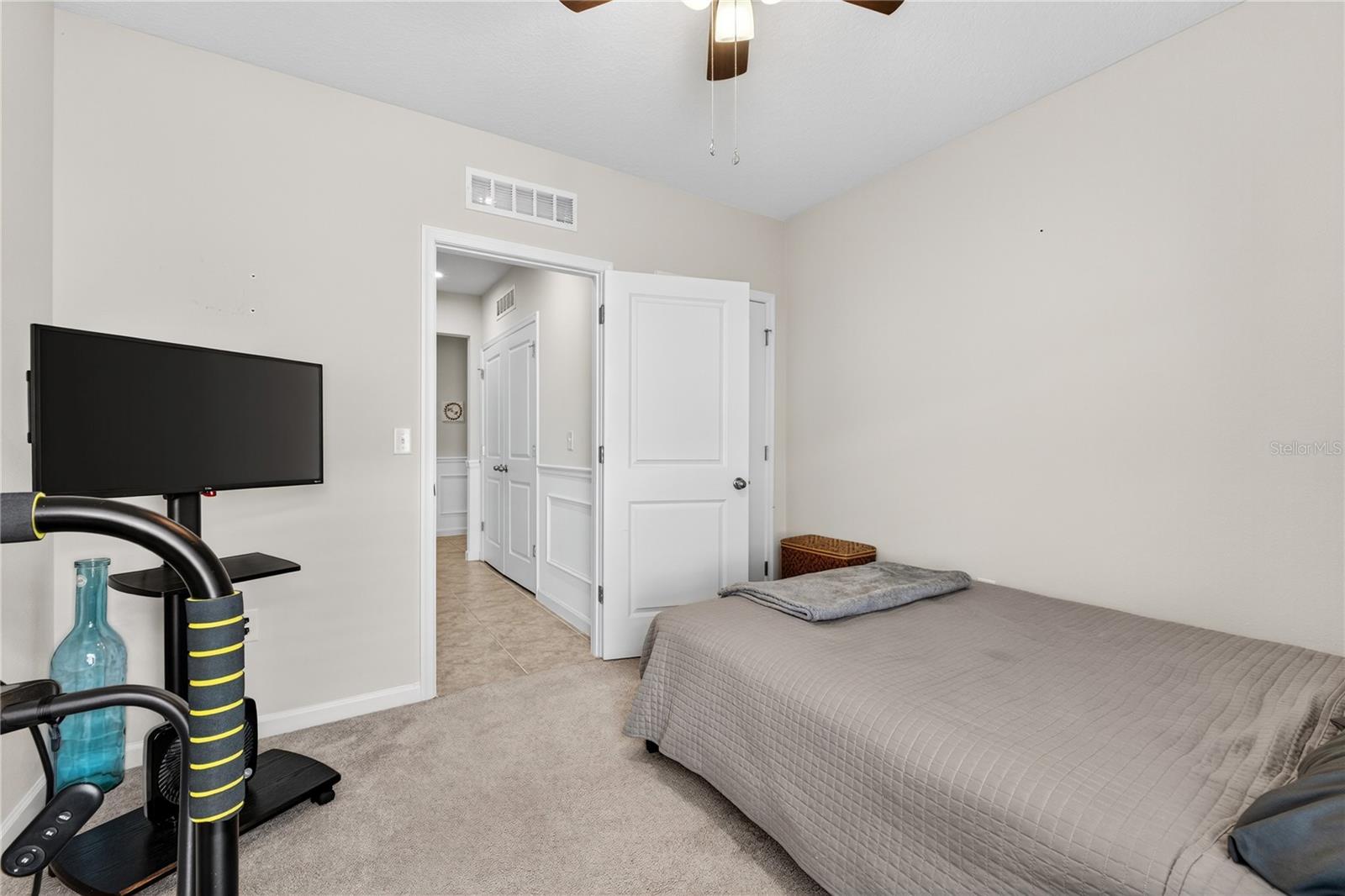 Image 21 of 38 For 1492 Haines Drive