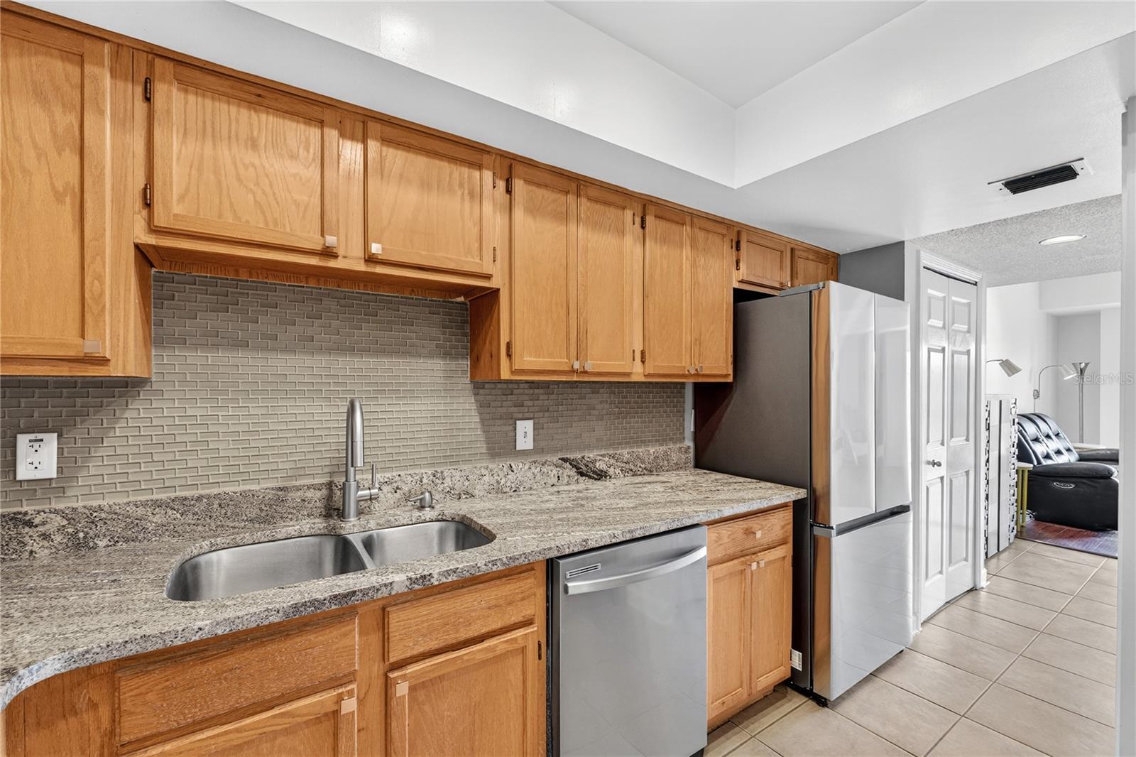 Image 17 of 46 For 235 6th Street Nw 307