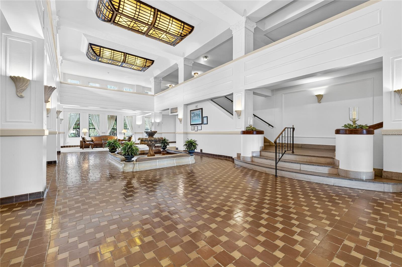 Image 27 of 46 For 235 6th Street Nw 307