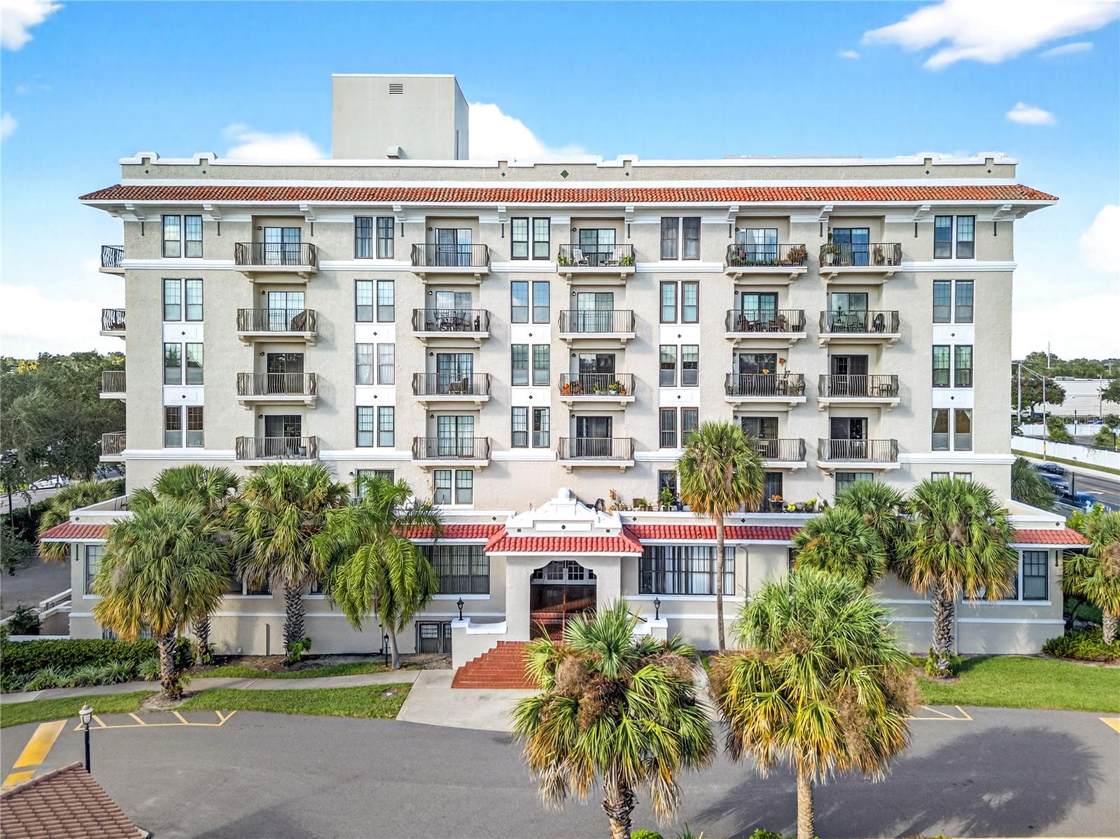 Image 4 of 46 For 235 6th Street Nw 307