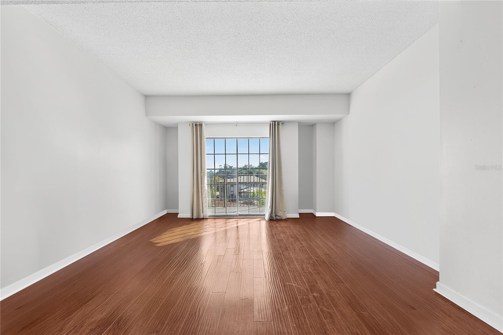 Image 8 of 46 For 235 6th Street Nw 307