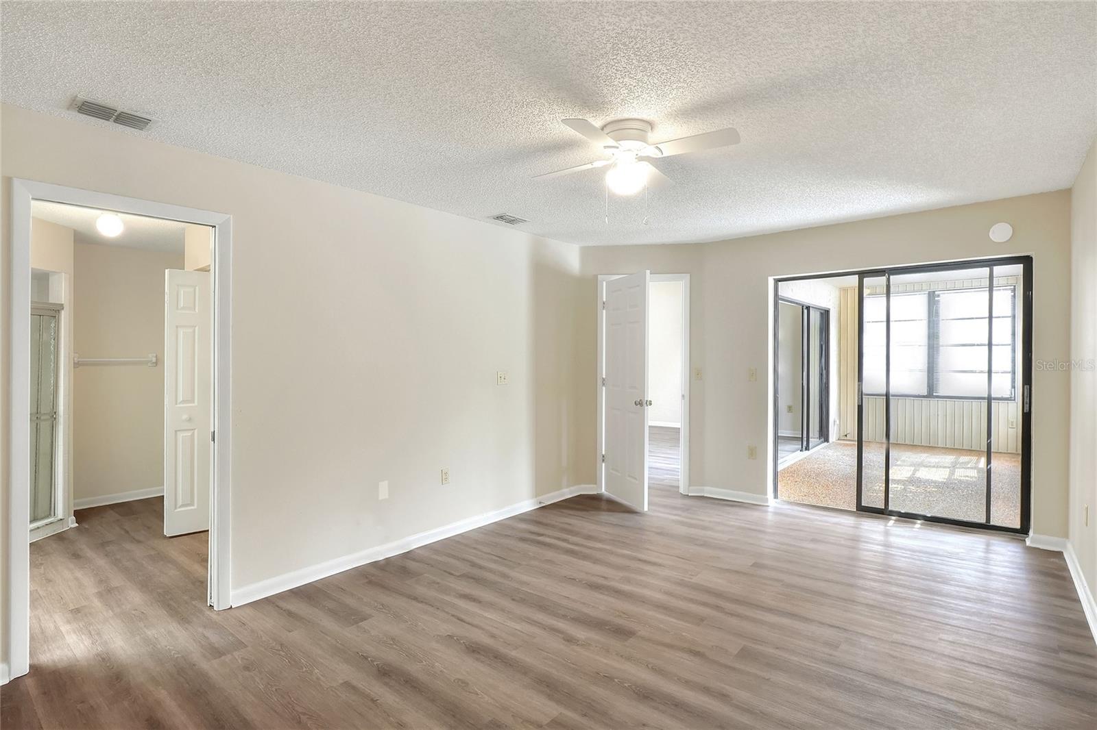 Image 16 of 37 For 4412 Glenns Landing