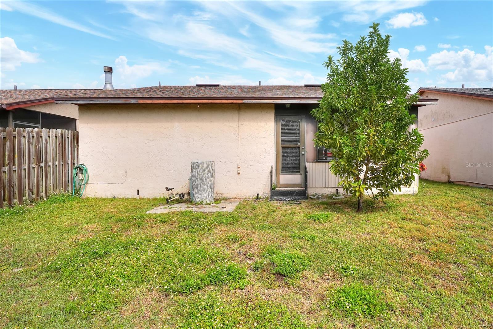 Image 27 of 37 For 4412 Glenns Landing