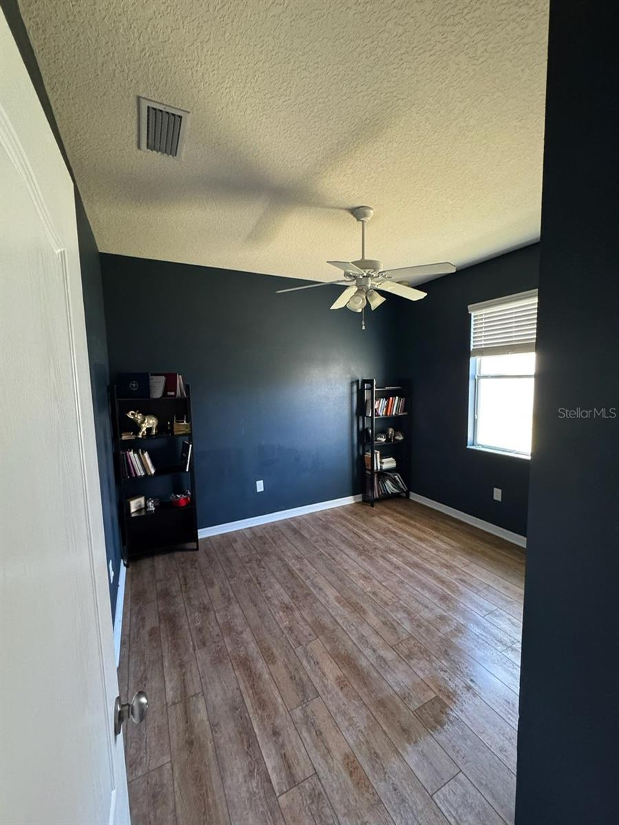 Image 15 of 20 For 2515 Torrens Drive