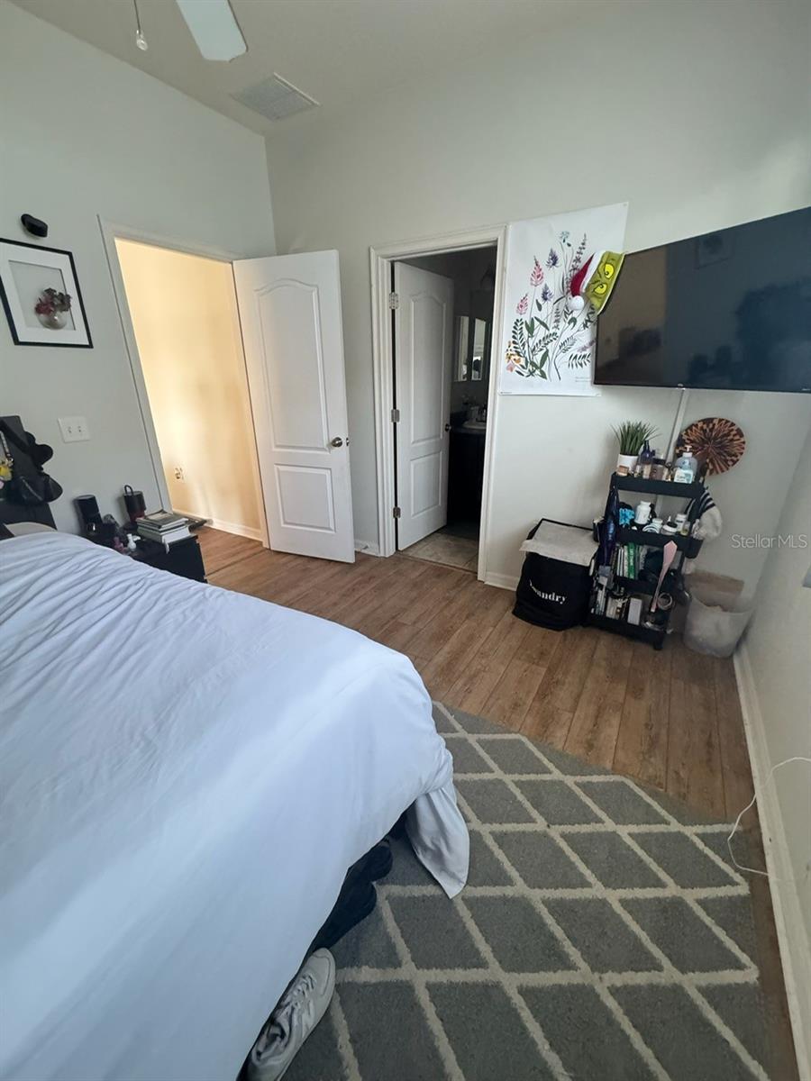 Image 17 of 20 For 2515 Torrens Drive