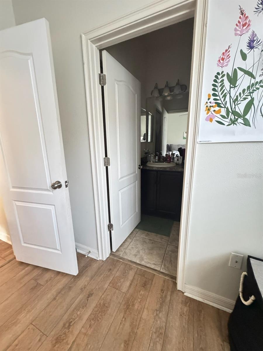 Image 18 of 20 For 2515 Torrens Drive