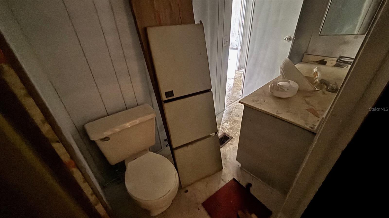 Image 18 of 58 For 8185 Jasmine Avenue